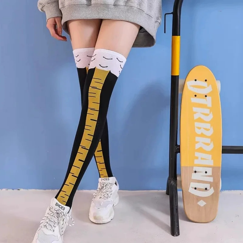 1/2 زوج من الجوارب الطويلة على - مراجعة Funny Chicken Leg Socks وسعره