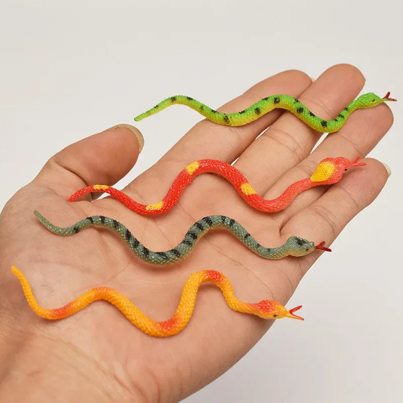 نموذج ثعبان بلاستيكي محاكاة عا - مراجعة Prank Toys وسعره